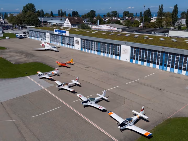 Bild 0 vom  FlyIn in LSZR