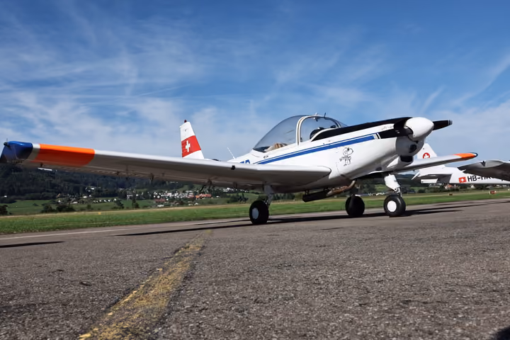 Bild 1 vom  FlyIn in LSZB