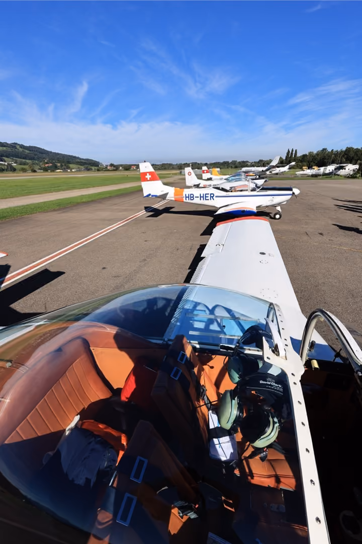 Bild 7 vom  FlyIn in LSZB